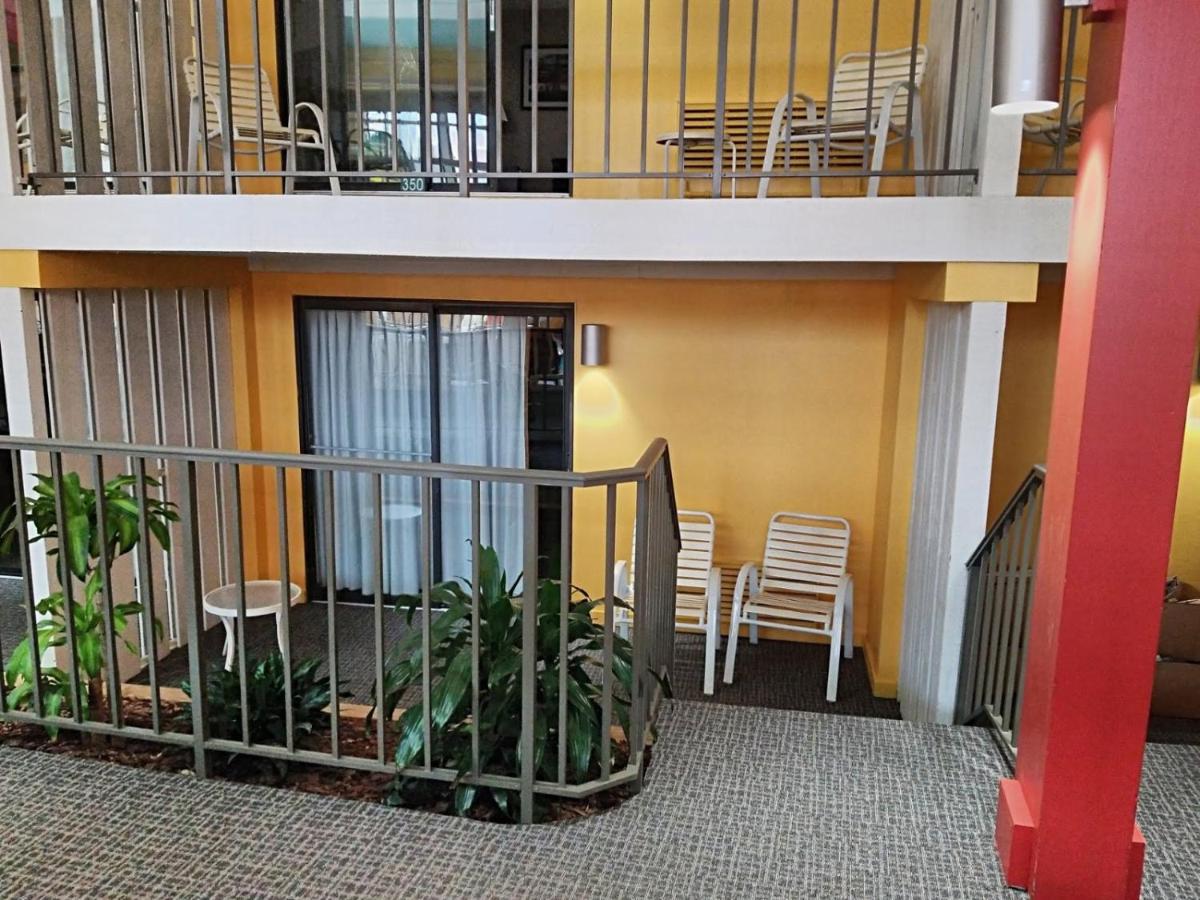 Bel-Aire Hotel Lake Erie Luaran gambar