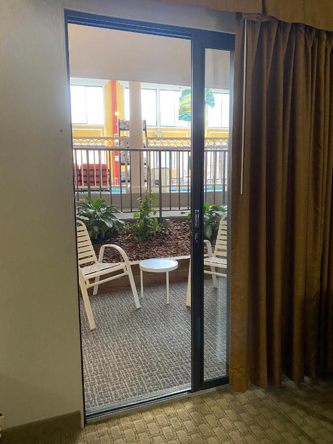 Bel-Aire Hotel Lake Erie Luaran gambar